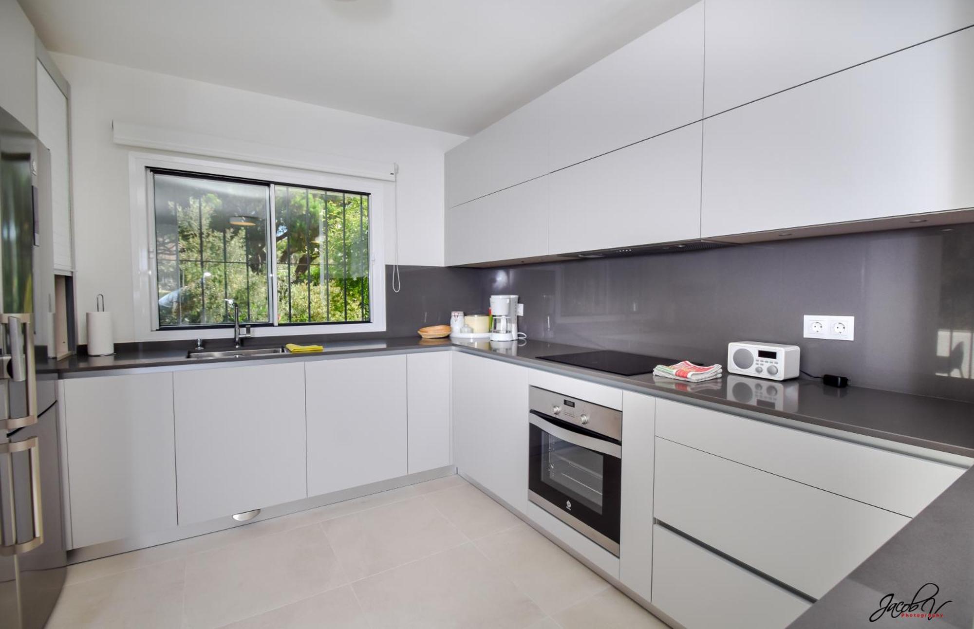 Great Villa Near Beach And Marbella Bagian luar foto