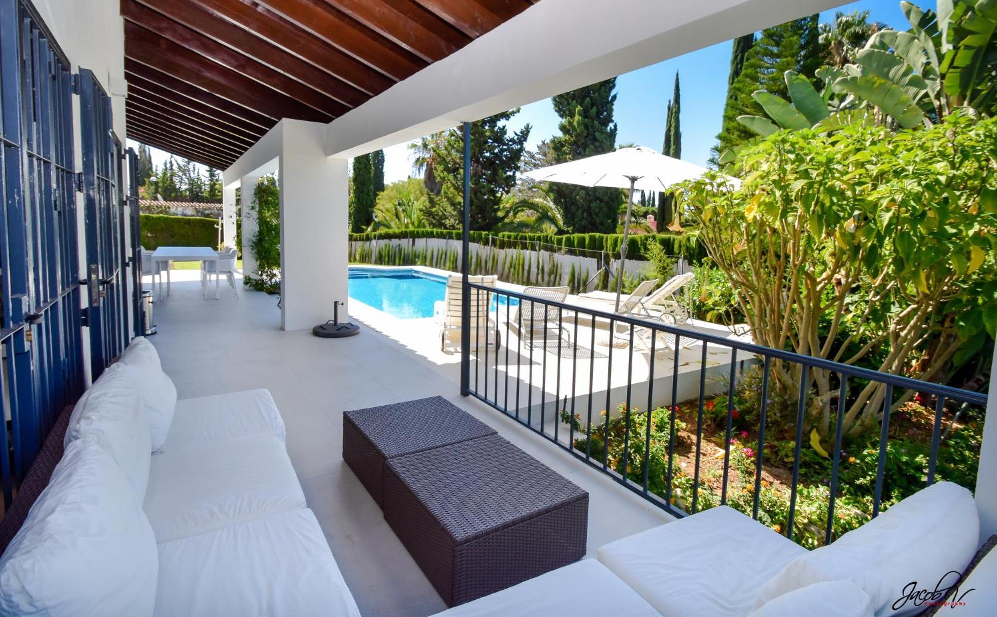 Great Villa Near Beach And Marbella Bagian luar foto