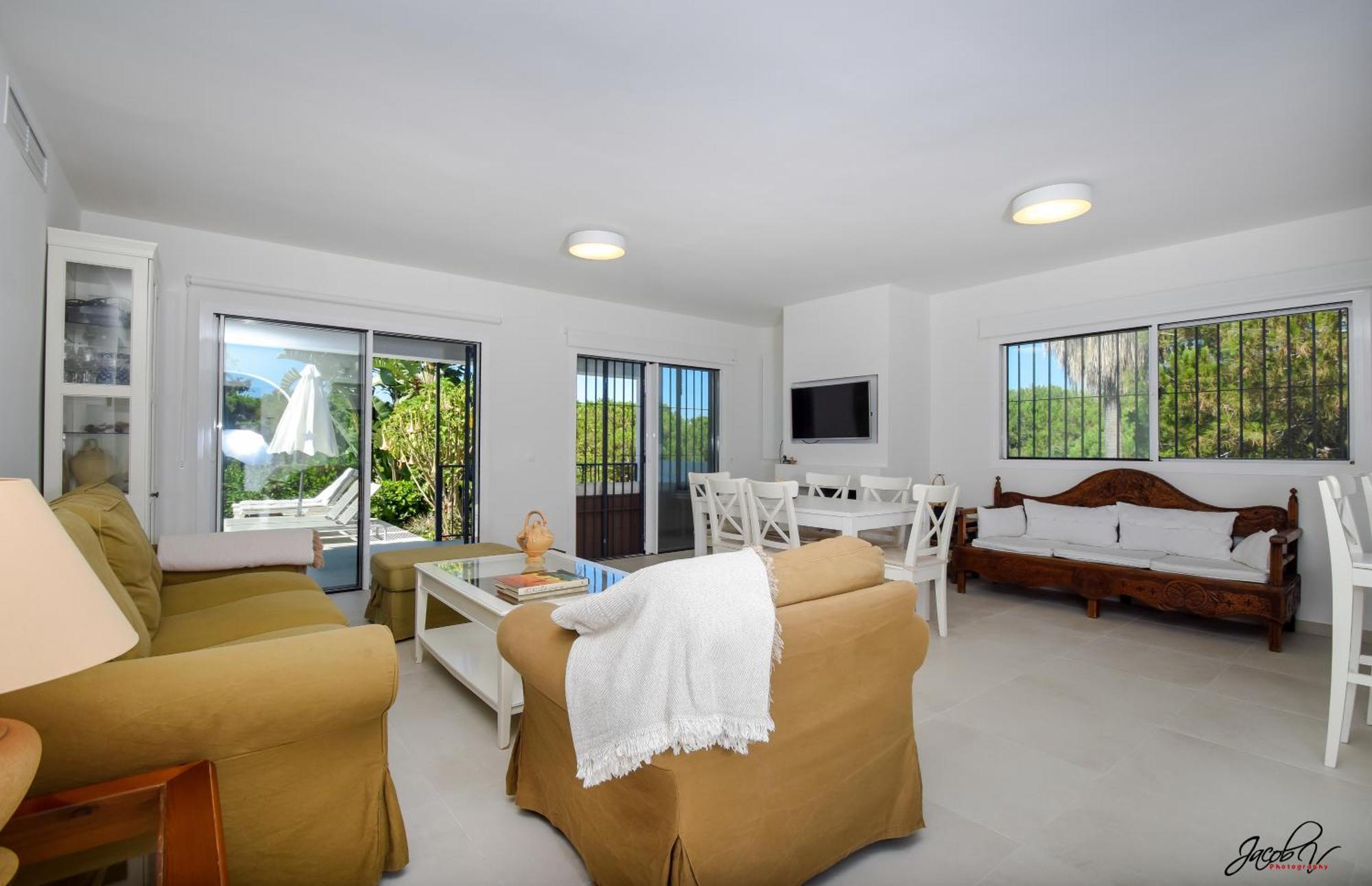 Great Villa Near Beach And Marbella Bagian luar foto